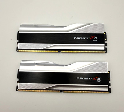 G.Skill Trident Z5 XMP RGB 32GB 2 x 16GB DDR5 6400MT/s CL32 Desktop RAM Silver