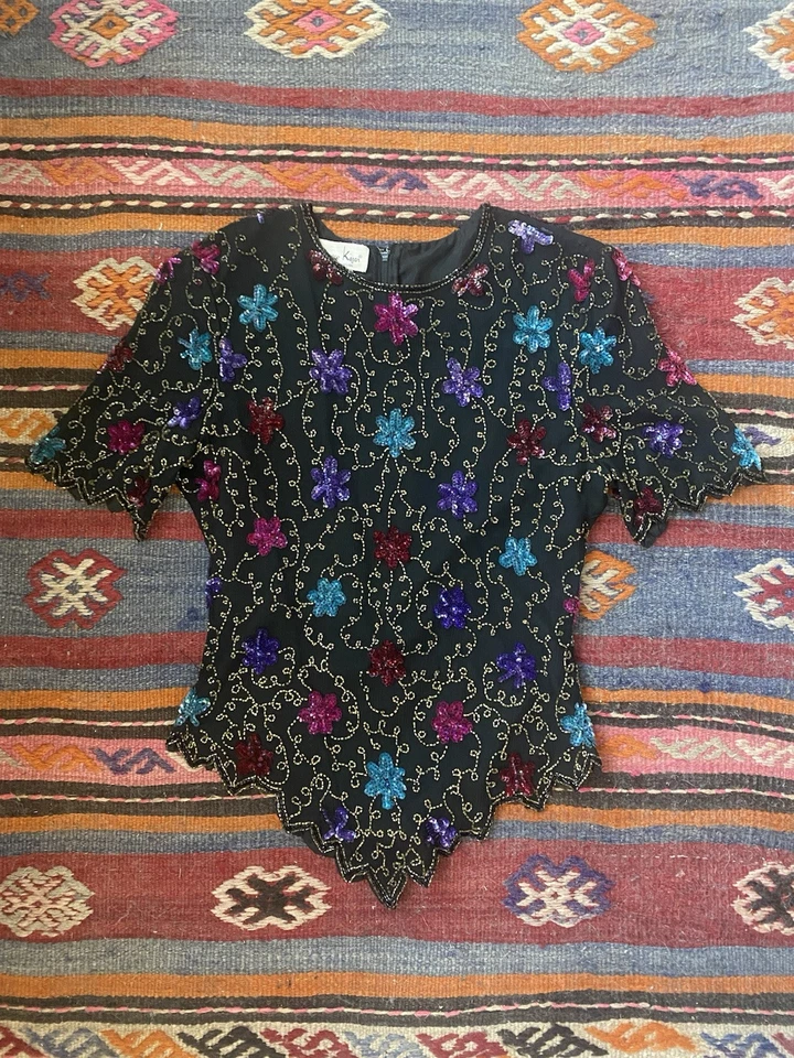 Camisa top vintage Laurence Kazar con cuentas lentejuelas seda negra años 80 India Boho Glam Foto 4 de 4