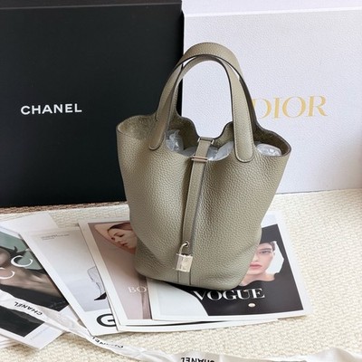 Hermes Pre-Owned Authentic Picotin Lock Picotin Tote Bag Grass Green Silver
