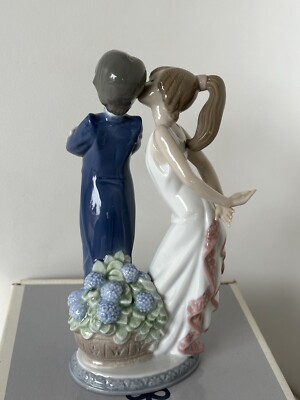 Lladro Lets Make Up Retired Figurine #5555 With Box | eBay