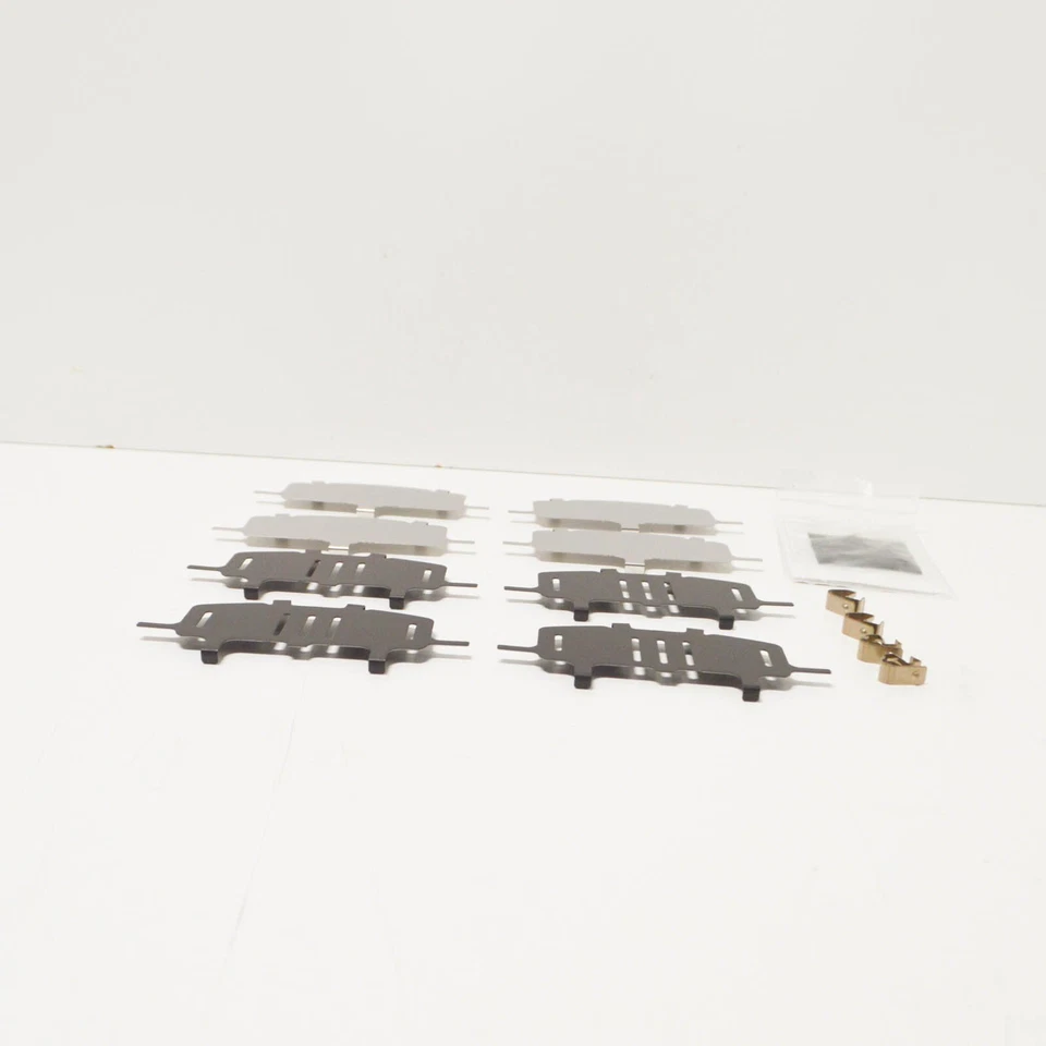 LEXUS IS XE20 Front Brake Pad Shim Kit 0494530180 04945-30180 NEW GENUINE - Image 3 of 4