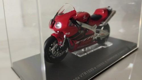 Honda VTR 1000 Costes-Charpentier-Gimbert 2000 1/24 - Imagen 3 de 4
