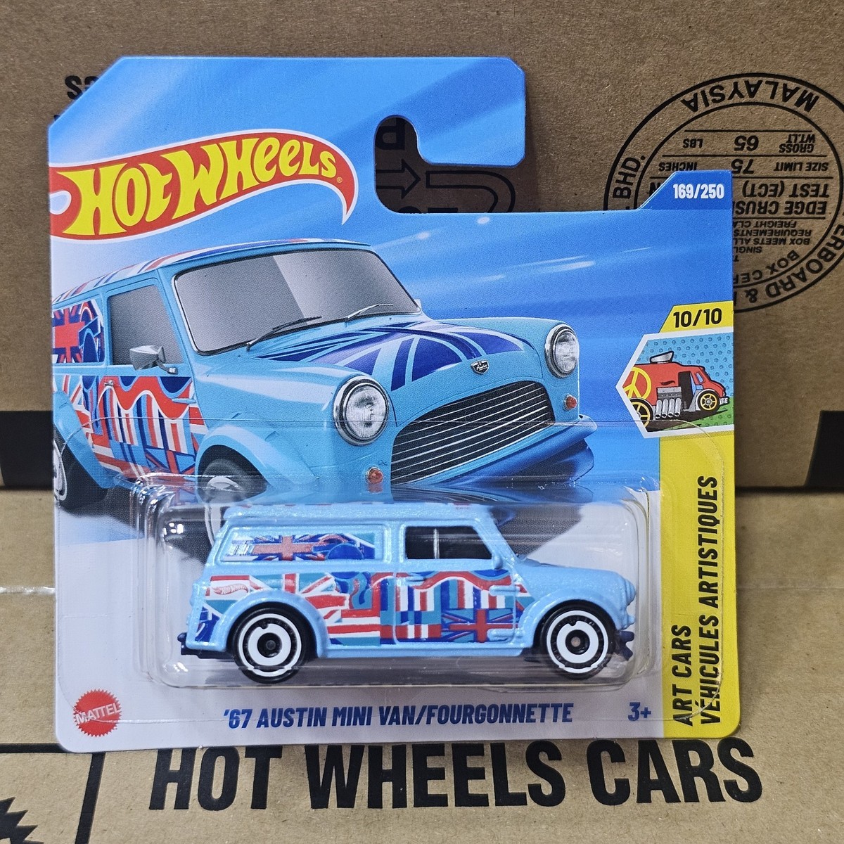 2025 HOT WHEELS MAINLINE CASE N '67 AUSTIN MINI VAN