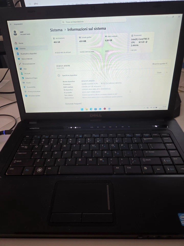 Dell Vostro 3500 i5‑520M 6GB RAM, 500GB HDD 15.6" Win11 - Immagine 2 di 4