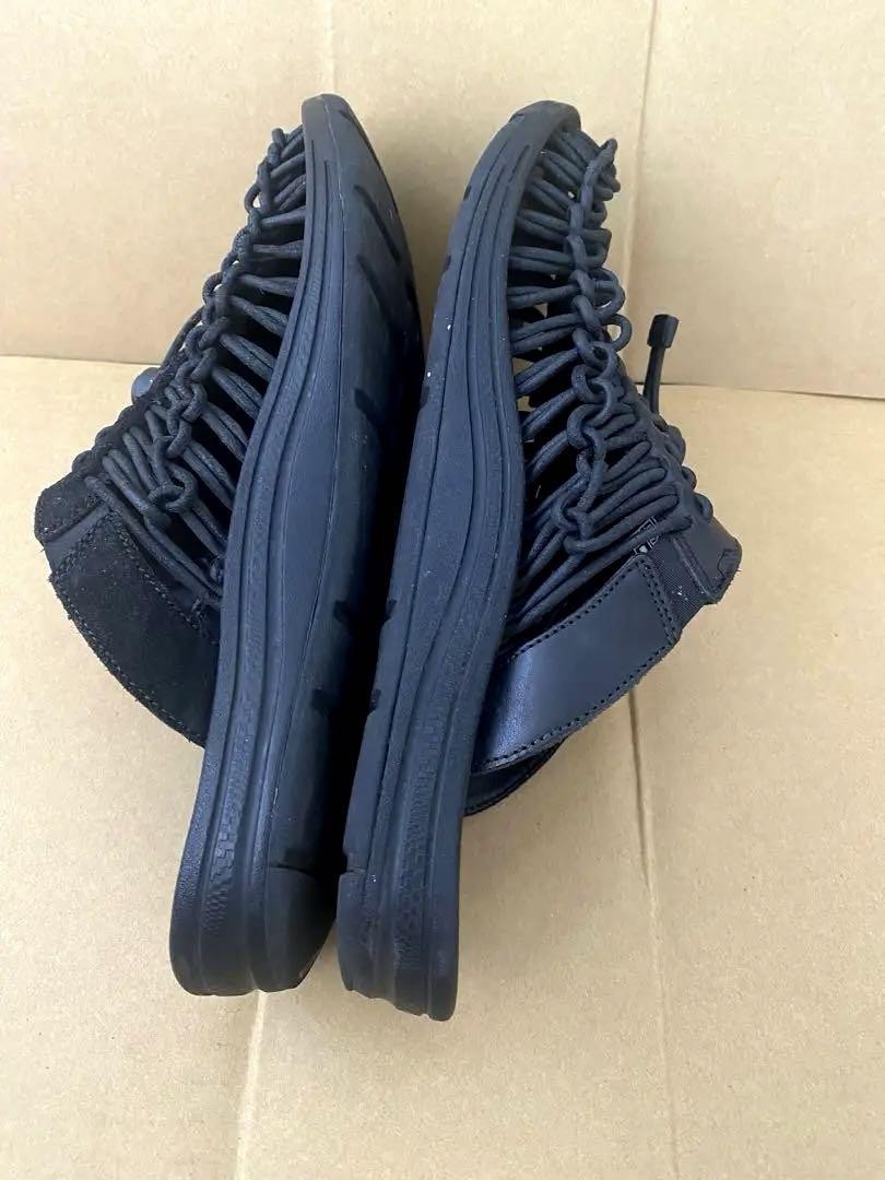 Capi Ingegnerizzati x Sandali KEEN Uneek 26 5 cm Nero