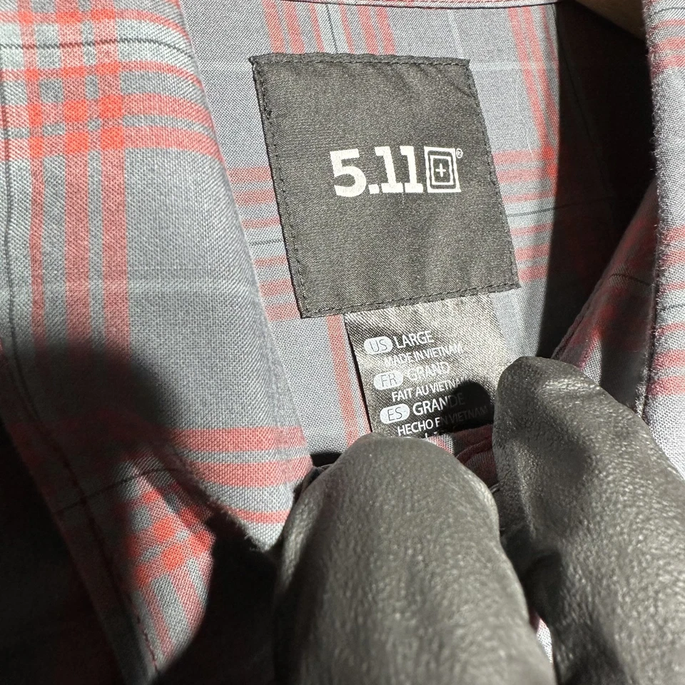 Camisa tática masculina 5.11 grande vermelha cinza xadrez manga longa botão para cima encaixe 72529 - Imagem 3 de 4