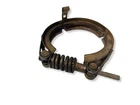 Muffler pipe connector clamp