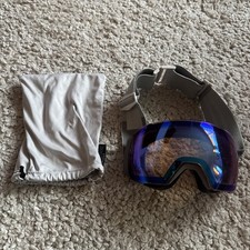Smith I/O Mag Xl Goggles Ski ChromaPop Storm Rose and Yellow Lenses