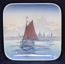 Vintage ROYAL COPENHAGEN Denmark 5" Square Dish Copenhagen Harbor #3466 EPOC