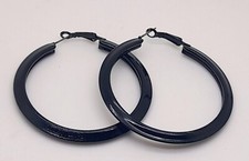 BOHEMIAN STYLE BLACK COLOR MEDIUM SIZE 2 INCH HOOP SIMPLE THIN HOOP EARRINGS