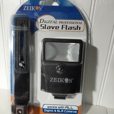 Zeikos Digital Slave Flash ZE-DS12 w/Bracket Works w/All Digital SLR Cameras