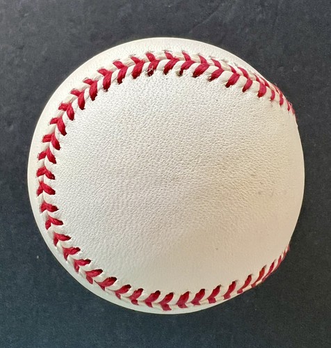 RAWLINGS 1999 WORLD SERIES GAME MLB OFFICIAL BASEBALL & MLB PATCH - YANKEES - Picture 8 of 15