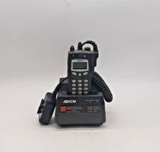 M/A-COM P7100IP Radio w/ CH-104560-026 Single Charger