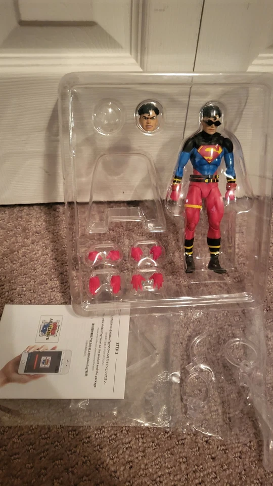 Incompleto AUTÉNTICO Medicom Mafex Superboy no. 232 El regreso de Superman  Foto 4 de 4