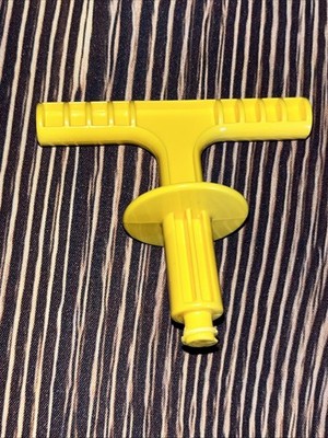 Vintage 1988 Parker Brothers Board Game Dynamite Replacement Yellow Handle Plung