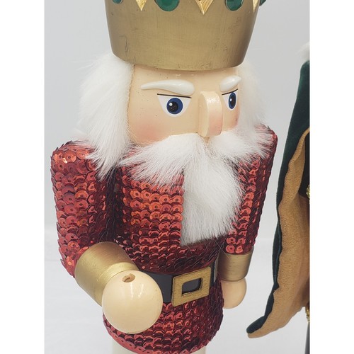 Juego de 3 Cascanueces King con Capa, Tambor, Joyas y Deslumbrantes Cascanueces - Imagen 14 de 15
