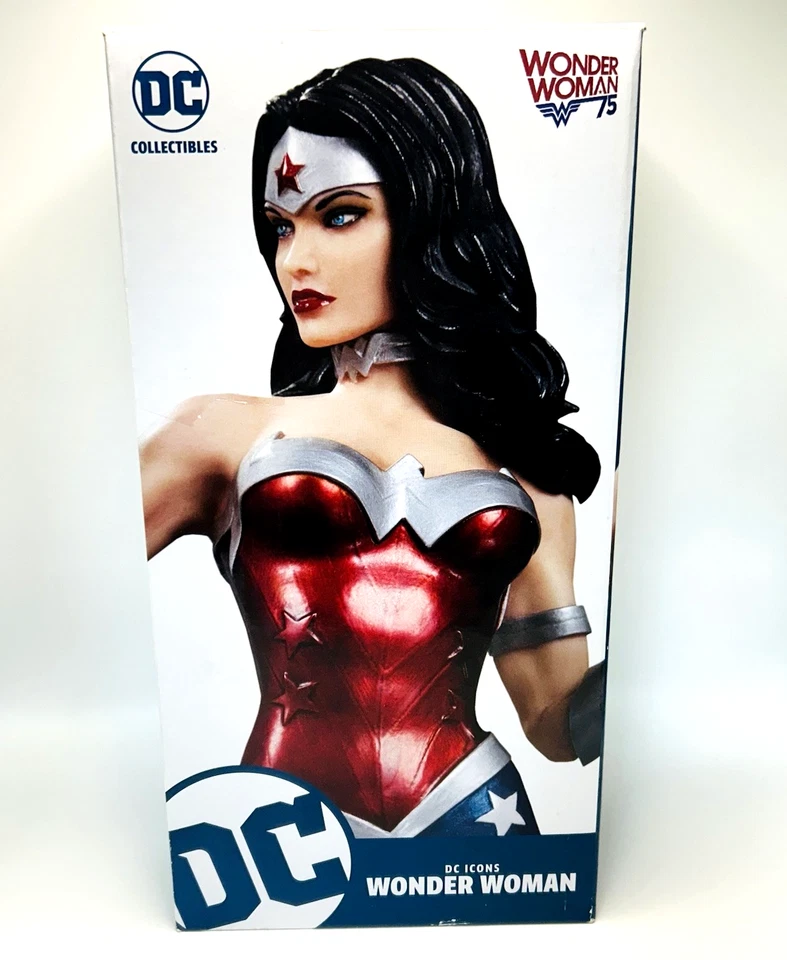 Estatua limitada del 75 aniversario de Wonder Woman 761/5200 de DC Collectibles con caja Foto 2 de 4