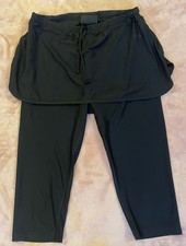 ‘NEXT’ WOMEN’S BLACK 3/4 TIGHTS & SKORT FOR GYM/ SPORTS ETC 12