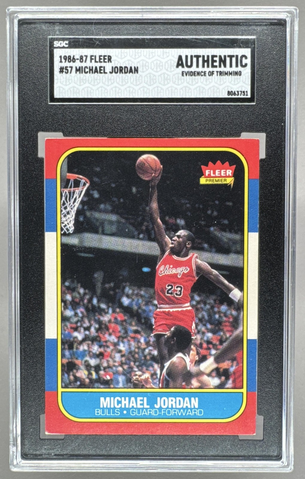 8063751 Michael Jordan 1986 Fleer #57 Rookie RC SGC Authentic