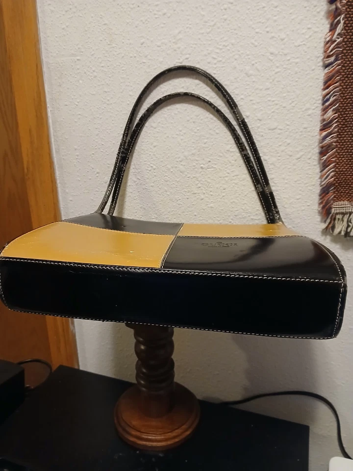 Bolso para mujer Gucci de cuero marrón y negro - Desgaste significativo (ver fotos) Foto 3 de 4
