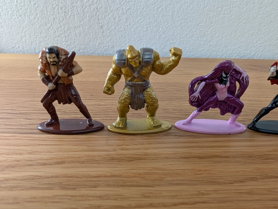 Lote de 13 figuras de metal nano de Marvel - mini figuras de Jada Toys Foto 2 de 4