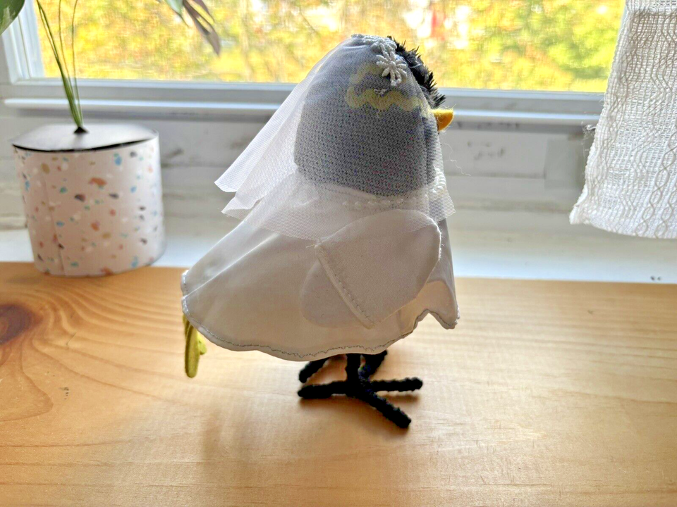 2023 Target Halloween Hyde And Eek Feathery Friends Bird Freda NWT eBay