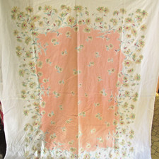 Vintage 100 Cotton Tablecloth Daisy Print Peach/White MCM Country/Farm