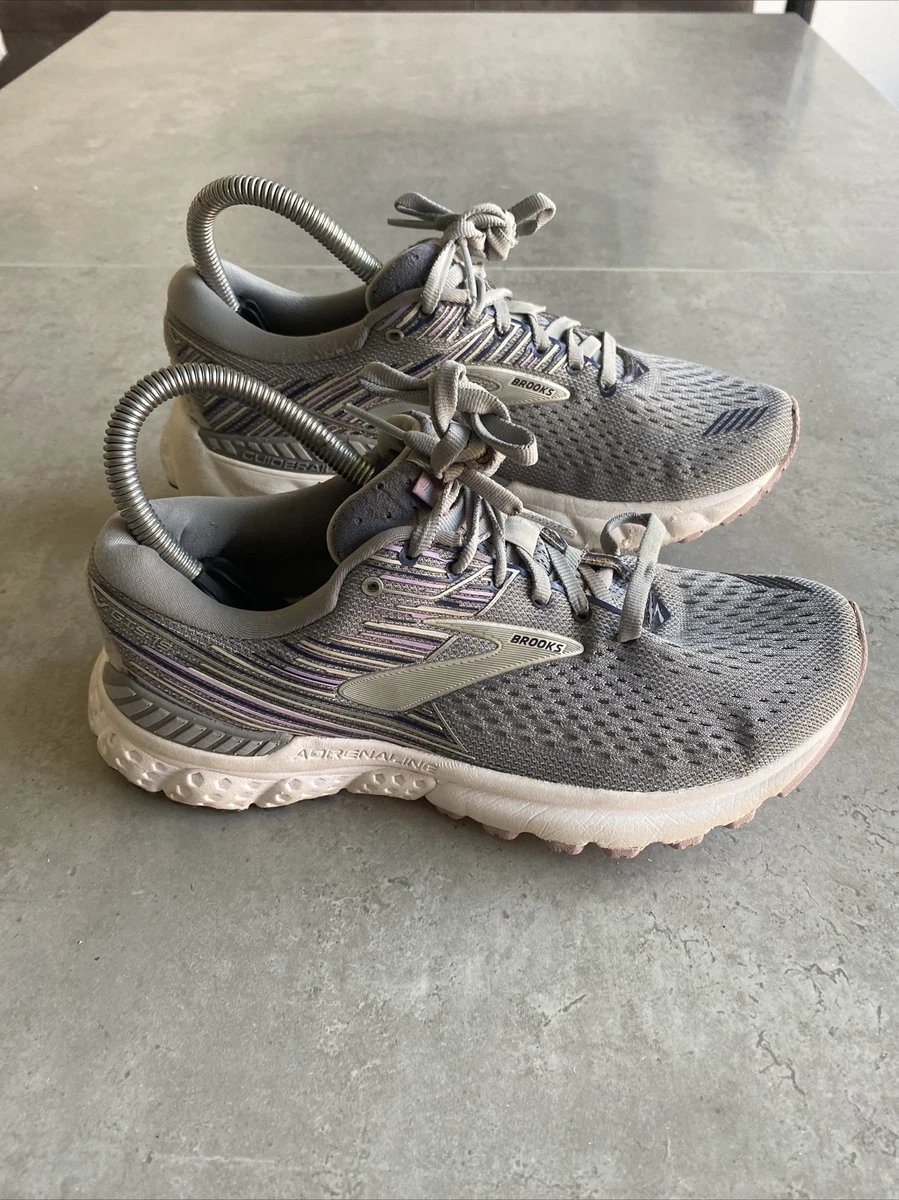 Brooks Adrenaline GTS 19 1202841B060 Running Shoe Women s Size 4.5 Grey