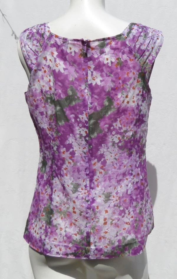 $150 J CREW Collection Watercolor Garden Print Cotton Shell Tank Top size S 4 - Imagem 3 de 4