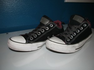 Converse Preto Vermelho Chuck Taylor All Star Feminino 8 Baixo Top Tênis Sapato Masculino 6 | eBay