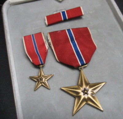 US Medal BRONZE STAR, Full and small size, set
