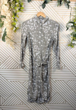 UNIQLO Women's Shirt Dress Long Sleeve Collared Belted Gray White Size XS