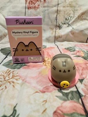 New Pusheen Vinyl Figure ''Cookie'' (Comes with box)