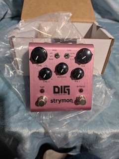 Strymon DIG Dual Digital Delay Guitar Pedal Pink w/ Box