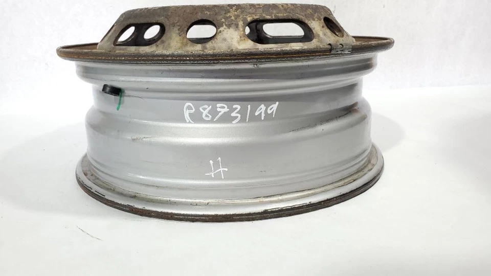 2007 2008 2009 Dodge Sprinter Van 3500 OEM Wheel 16x6.5 White Dually - Image 2 of 4