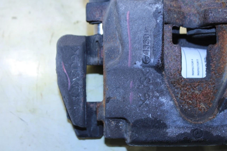 2012-2015 Mercedes-Benz ML350 Front Left Side Brake Disc Caliper 166-421-01-81 - Image 4 of 4