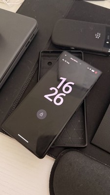 Google Pixel 6a - 128GB - Chalk (Ohne Simlock) mit Graphene OS