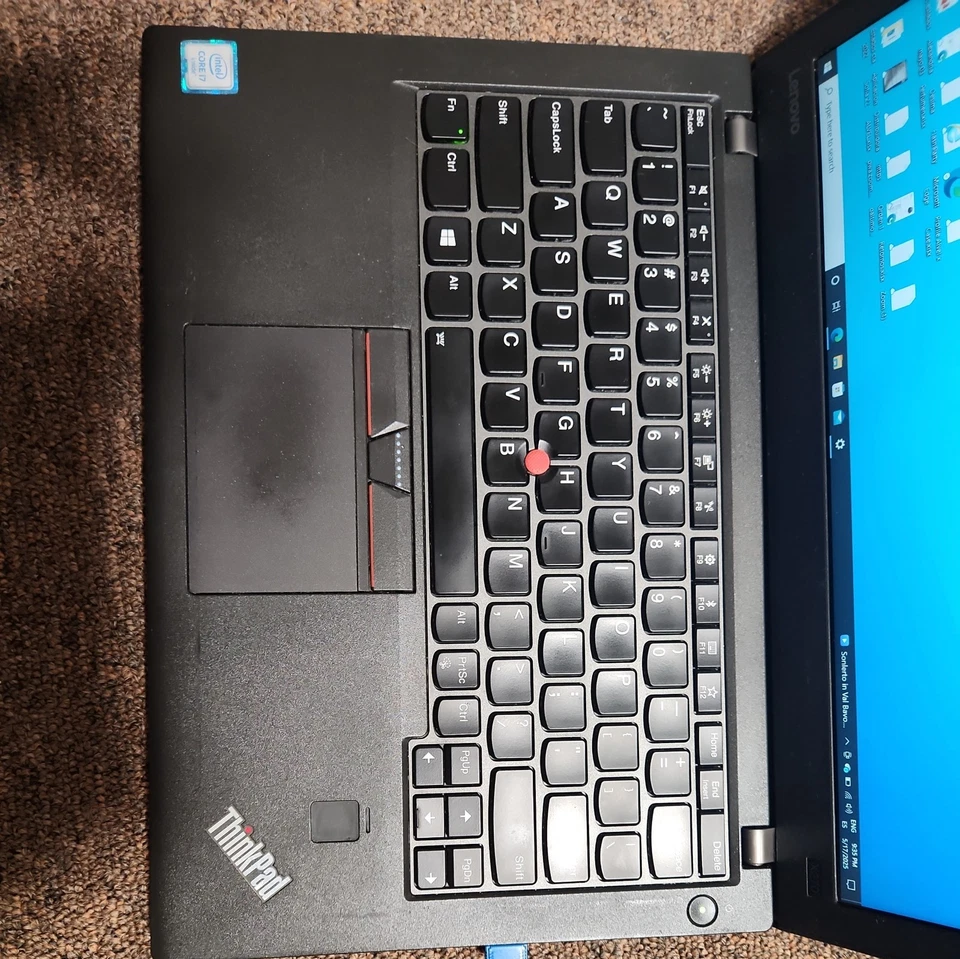 Lenovo ThinkPad X270 12.5" HD Ultrabook i5-6300u 8GB 256GB Wi-Fi BT Cámara web W10P Foto 3 de 4