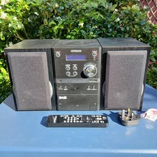 Hitachi AXM8210U CD/MP3 40W Micro HI-FI System - iPod Dock, DAB Radio Used
