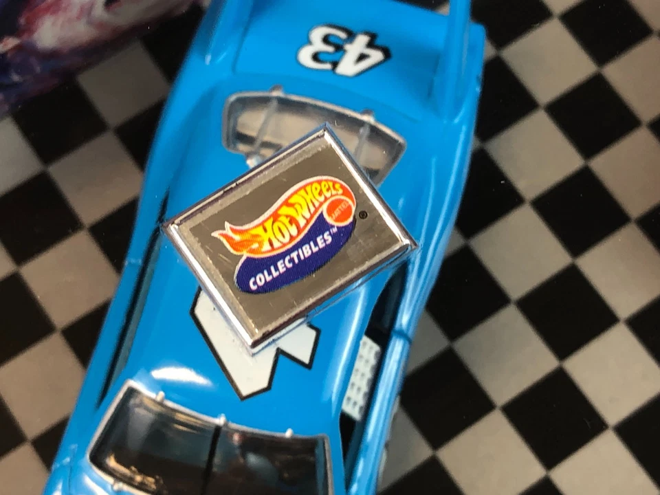 Coches de carreras Hot Wheels 1:64 diecast PETTY RACING FAMILY 3 generaciones #42, 43, 44 Foto 4 de 4