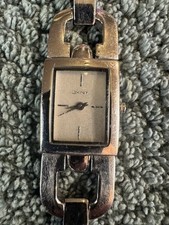 DKNY Ladies Watch NY8127 Silver Tone New Battery