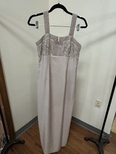 Karen Lawrence Long Silver Woman  s Size 6 Event Formal Gown 36