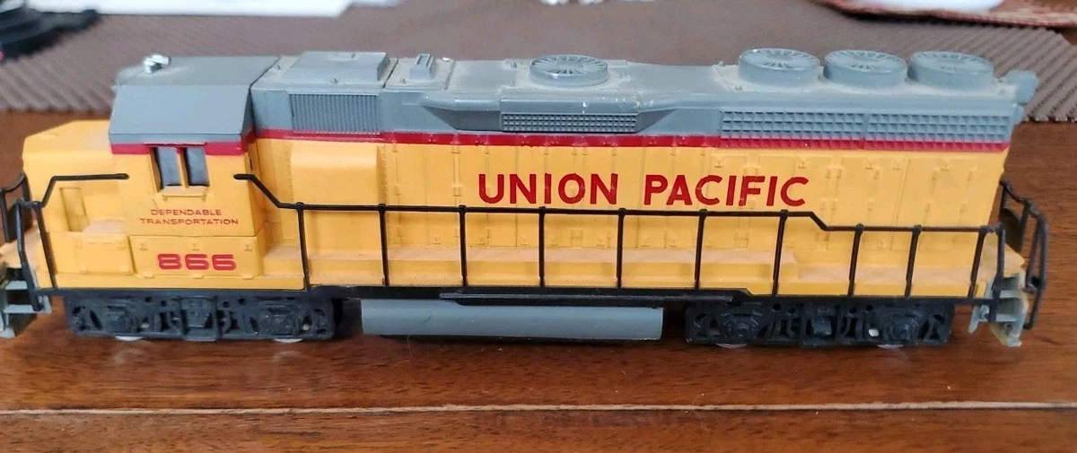 Bachmann Union Pacific HO Scale Model Railroad Locomotives for