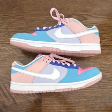 Nike Low Top Lace-Up Colorblock Sneaker Pink/...