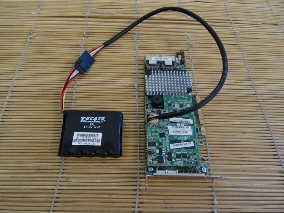 Cisco UCS-RAID9271CV-8I MegaRAID Raid card with 8 internal SAS/SATA Battery - Bild 1 von 1
