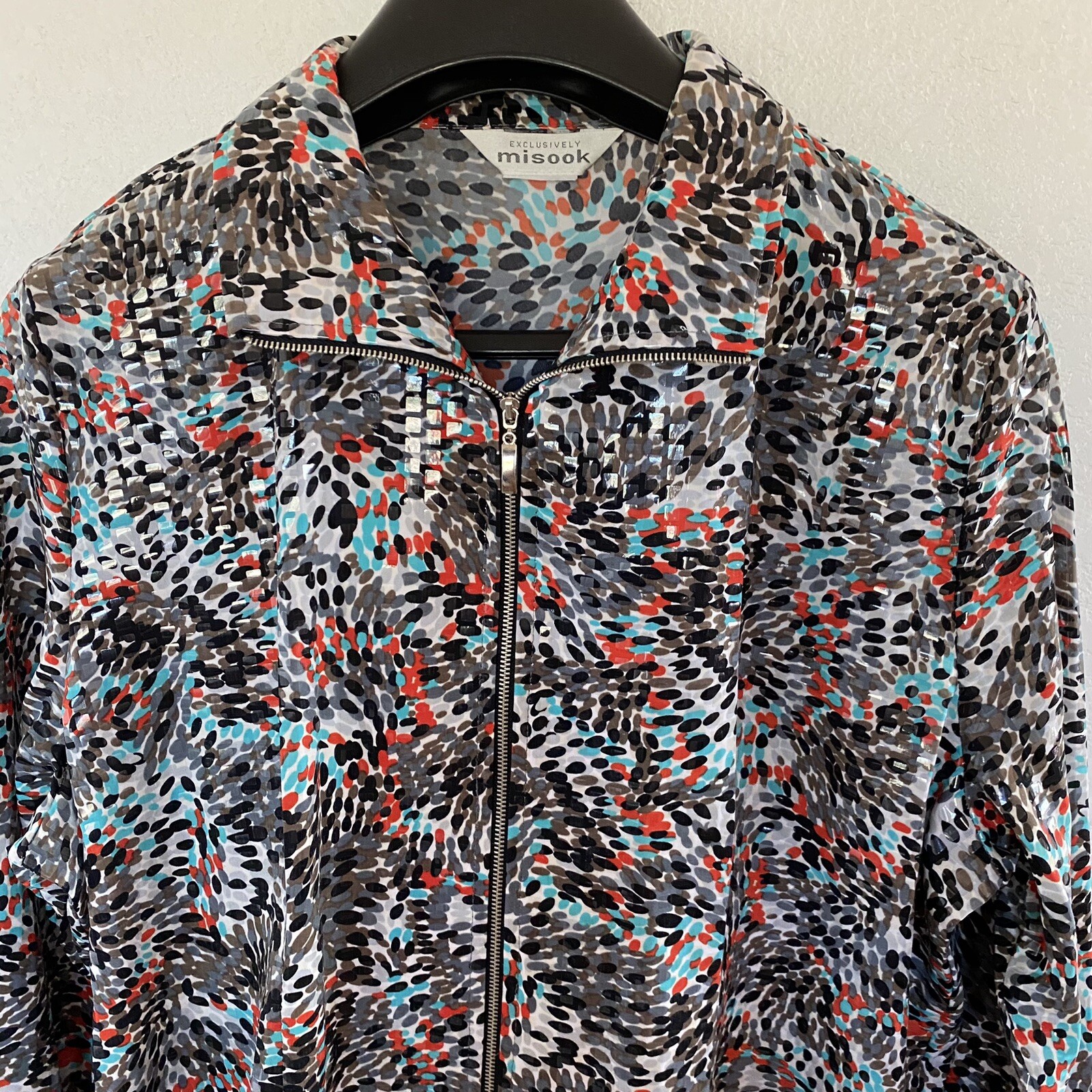 Exclusively Misook Women’s Full Zip Artsy Geometric Shiny Pailettes Jacket