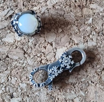 Trollbead Konvolut WINTER:  1x Verschluss Schneeflöckchen + 1x  Bead Schneeball