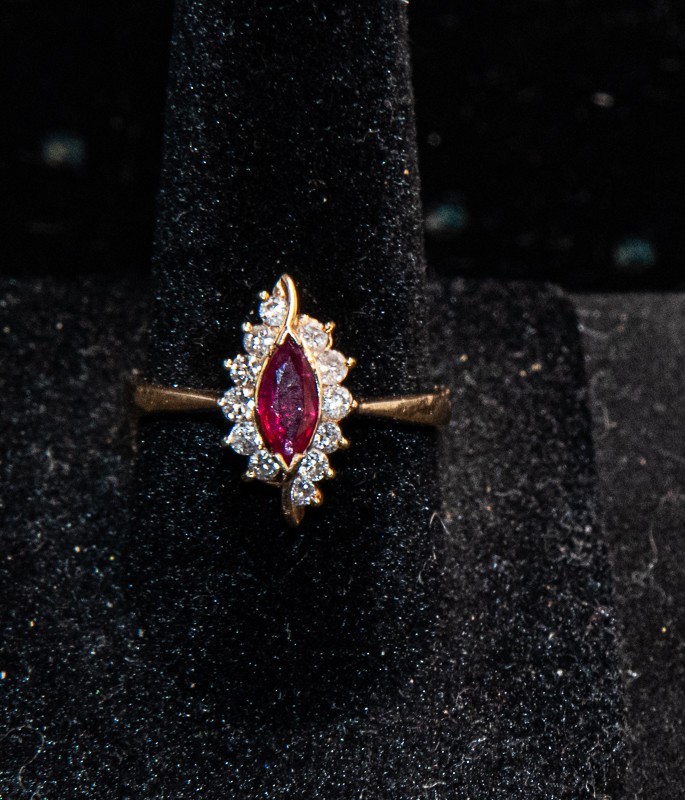 14K Solid Yellow Gold/ Ruby /Diamond Ring Size 7 … - image 2