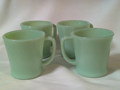 Set Lot (4) Vintage Fire King Jadeite D Handle Oven Ware Coffee Cups 8 oz Green