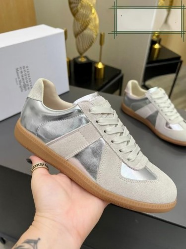 Maison Margiela Men's Soft Leather Training Sport Shoes Sneakers Size 11 - Picture 3 of 7